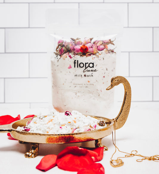 FloraLuxe Milk Bath